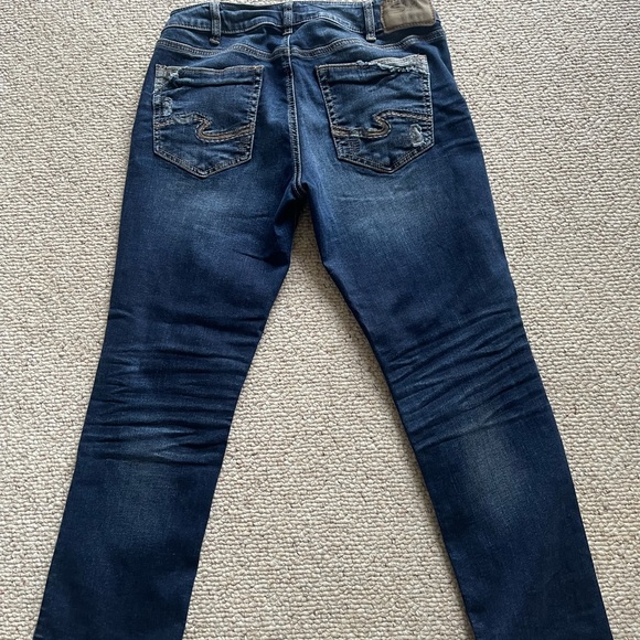 Silver Capri - Picture 2 of 4